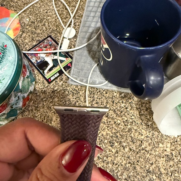 Apple Watchh Strap (Authentic) - Picture 4 of 6